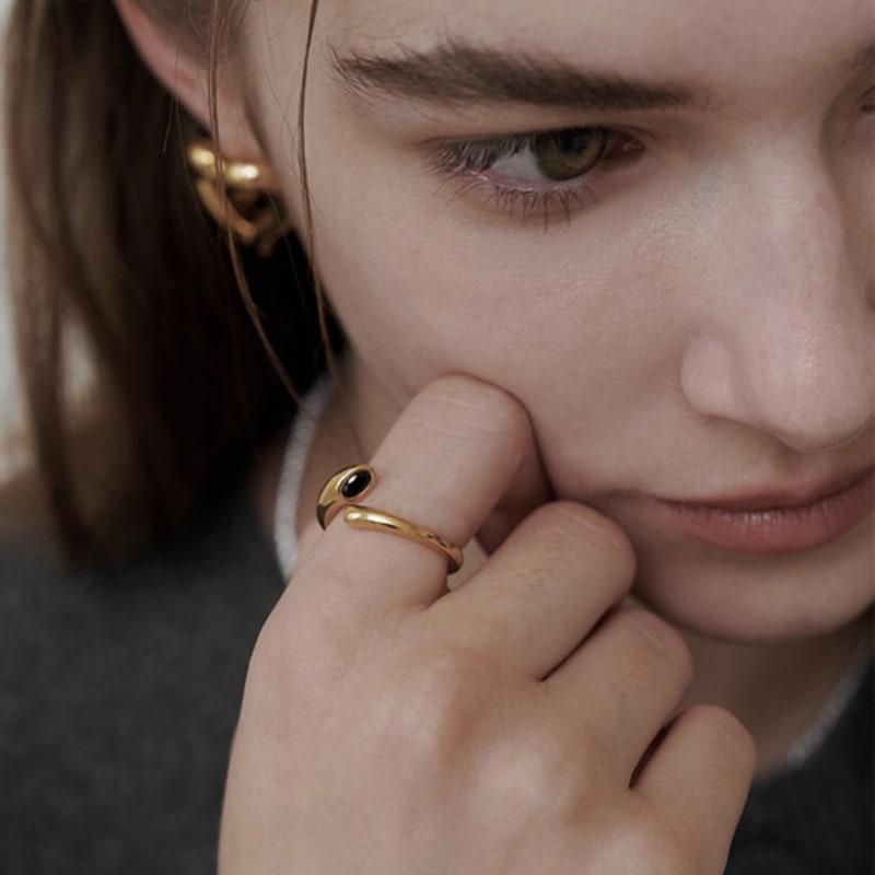 MZUU BIJOU Black Oval Stone Ring