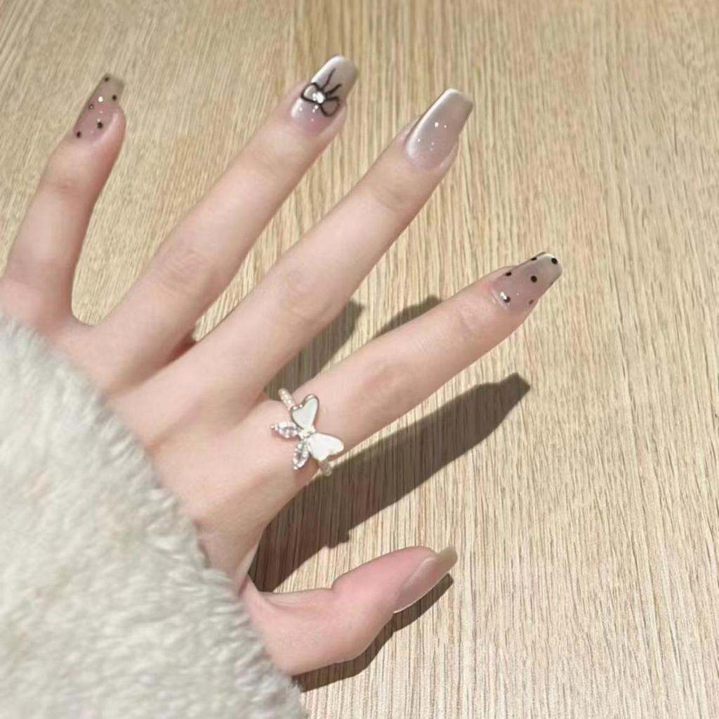 Handcrafted Short Wearable Nail Art Stickers - High-End Boutique False Nails