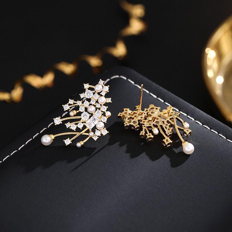 New Able Luxury Copper Zircon Star Same Style Sparkling Nebula Earrings Women's Gift Banquet Jewelry 2024