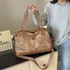 Large-capacity hand-held travel bag Women's fashion and light going out luggage bag Men's business trip travel storage boarding bag