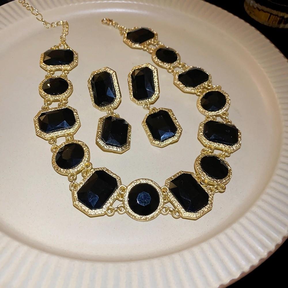 Square Circular Black Geometric Necklace Copper Dark Style Neck Chain Retro Black Earrings  Lady