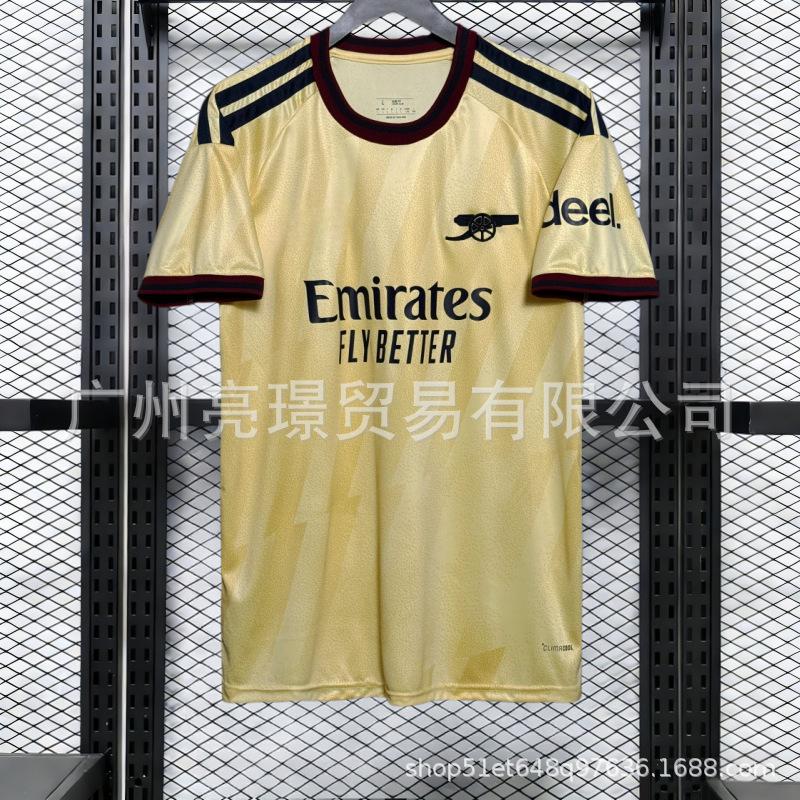 2627 Jaunās sezonas Arsenal krekls Nr