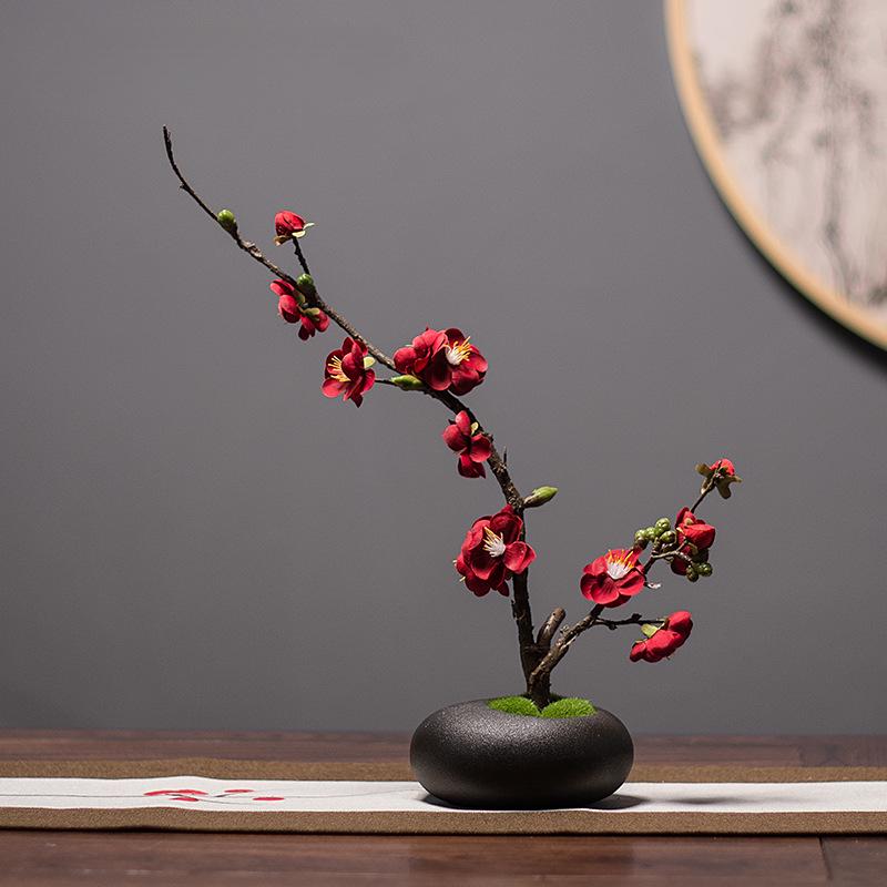 Zen Stijl Kunstmatige Pruimenbloesem en Magnolia Bloemenarrangement voor Woonkamer Decoratie