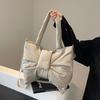 Han Bow Large Capacity Tote Bag Women's 2026 Portable Shoulder Bag Niche Crossbody Canvas Bag