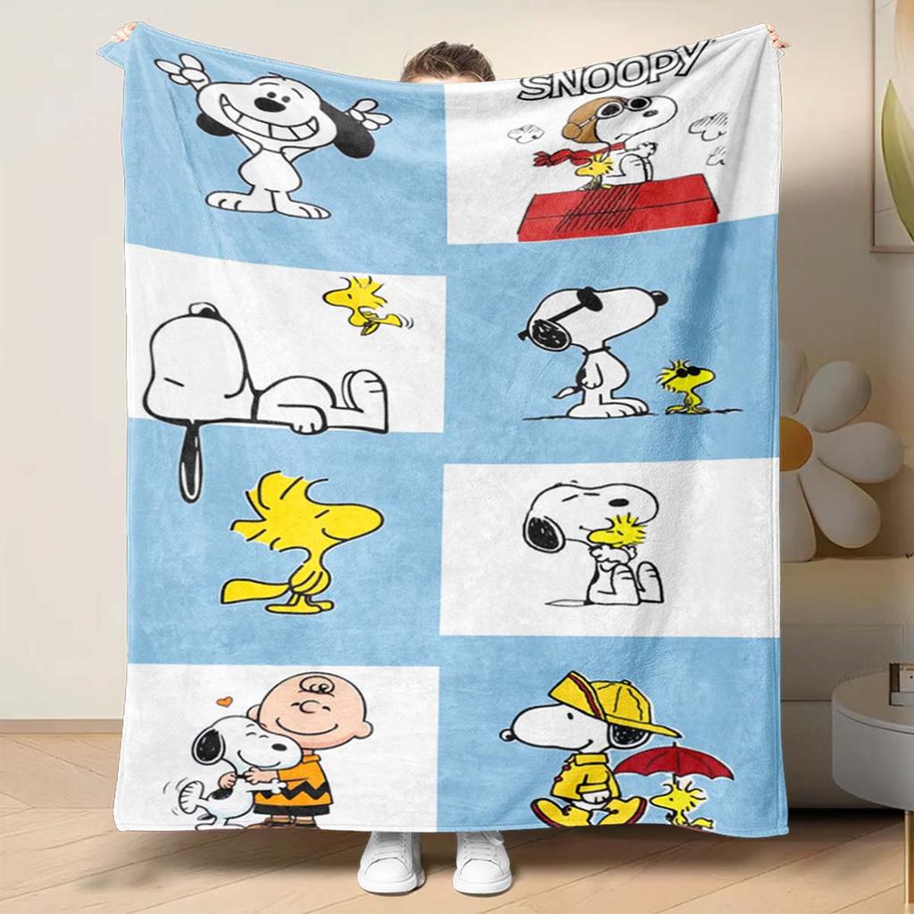 Warm blanket, Snoopy cartoon pattern, comfortable nap blanket, soft and skin-friendly, a great gift for friends and family.