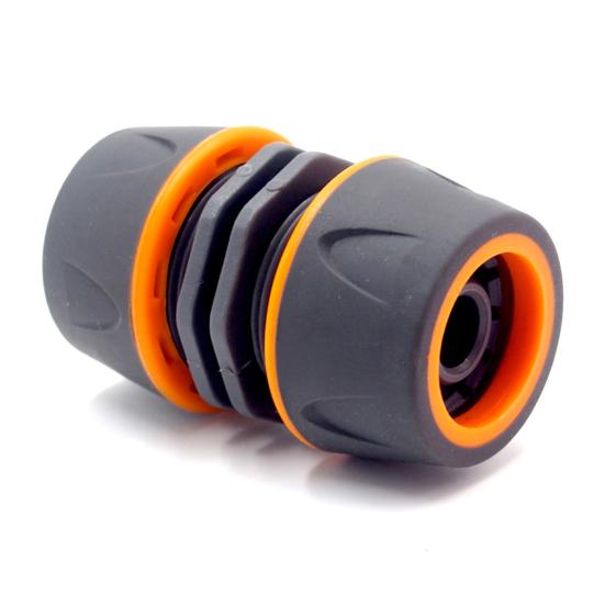 Vysoká tvrdost Pipe Connector Široké použití Plast Praktický Široce používaný Pipe Adapter Garden