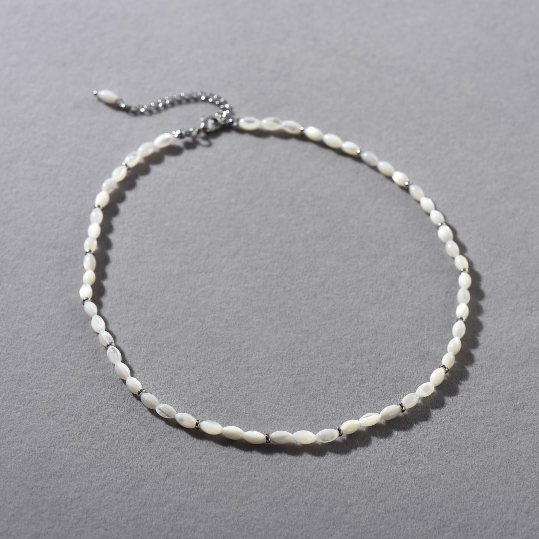 

Simple And Fashionable Commute Must Enter Irregular Design Horseshoe Luo Beaded Collarbone Chain Temperament Versatile Necklace