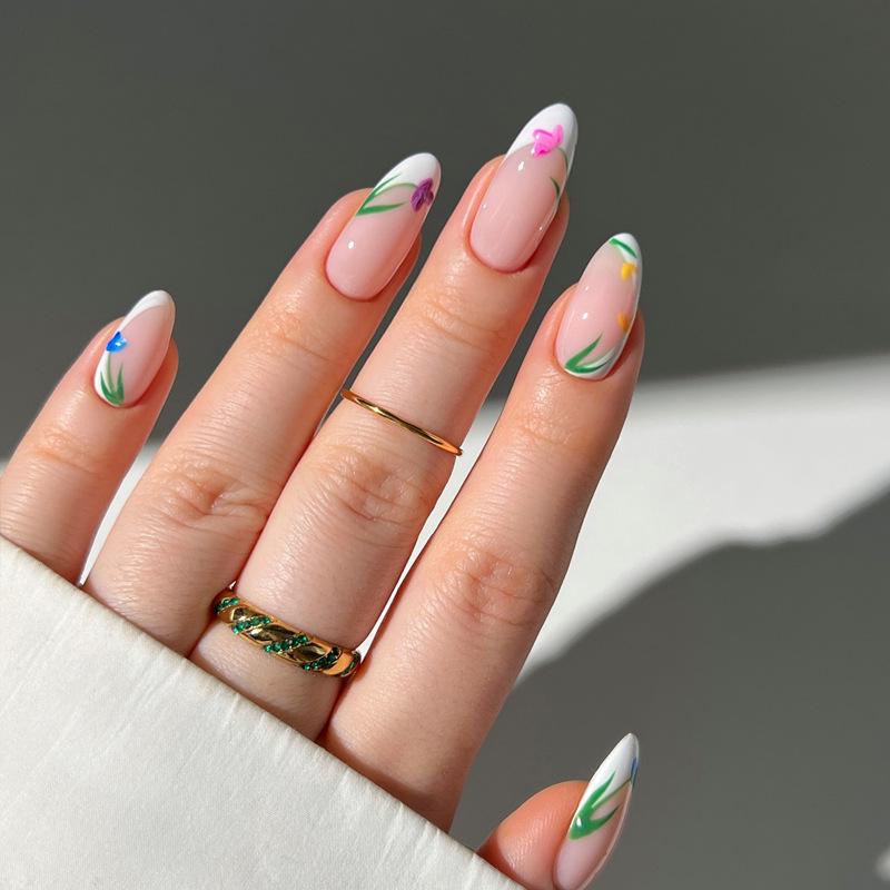 

Floral French Manicure Wearable Nails - 24 Piece Set Glue Style