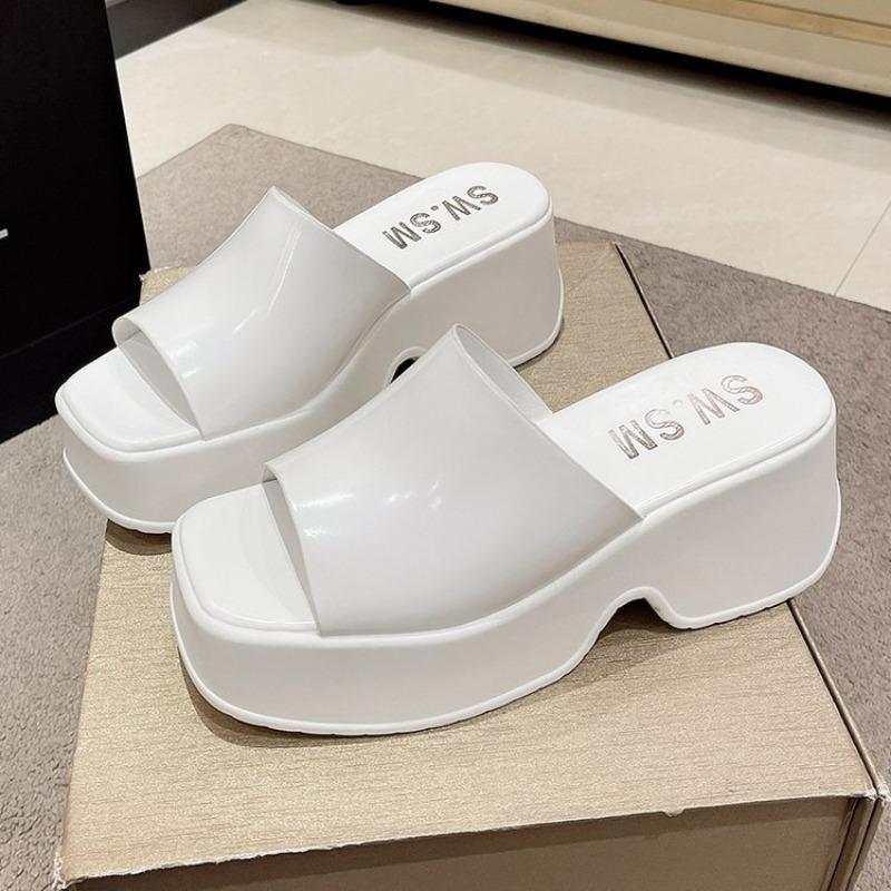 Platform slippers women's summer wear new muffin casual high heel one-word slippers square head fashion sandals women's shoes