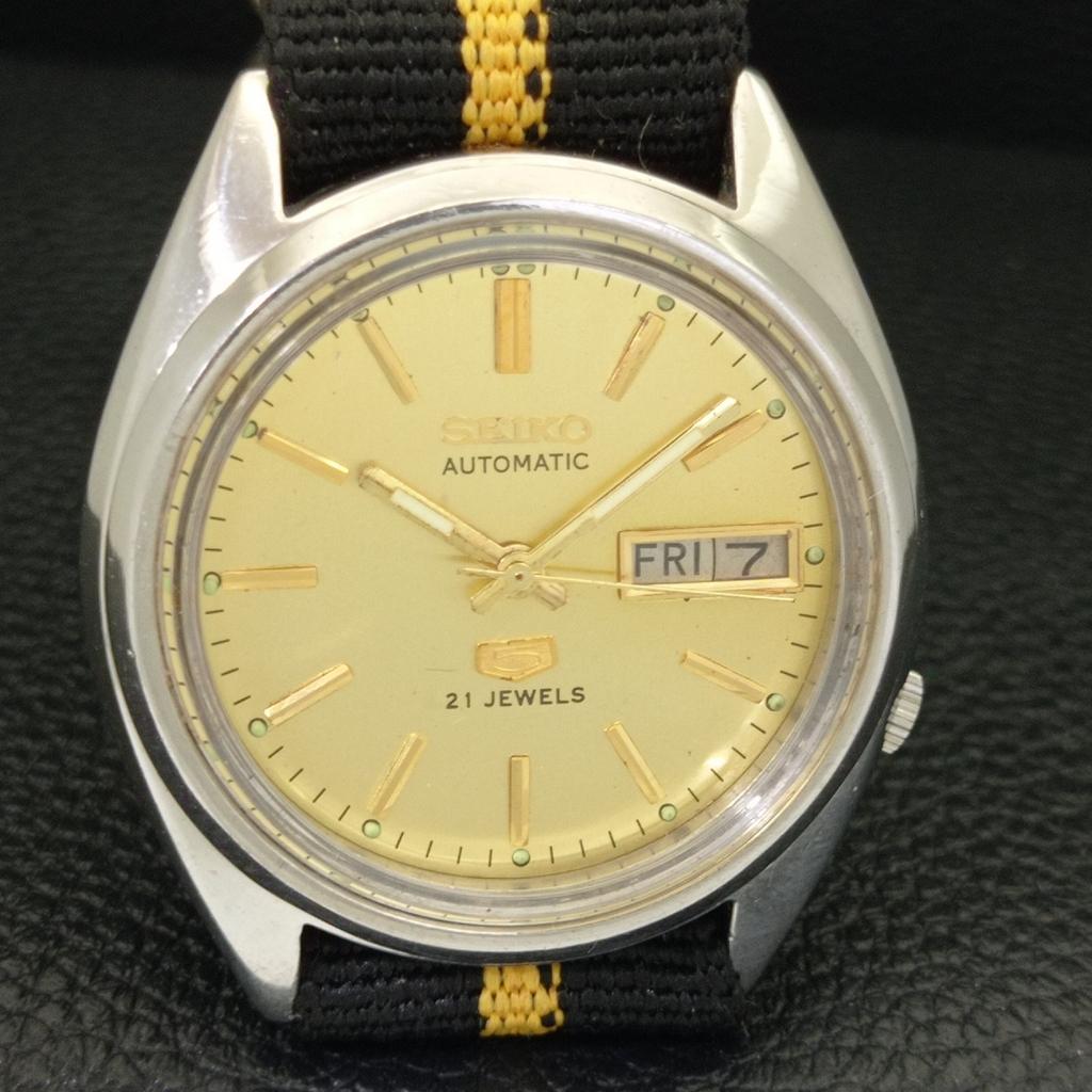 SEIKO 5 AUTOMATIC VINTAGE 7019A JAPAN MENS GOLDEN COLOR DIAL WATCH a702609-1 R209-a702609