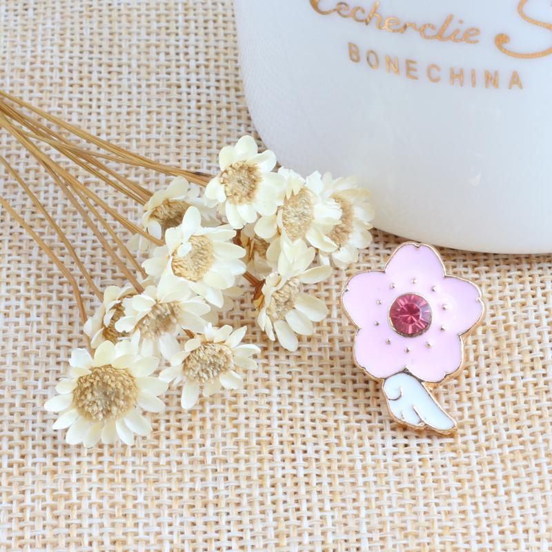 11 Style Sakura Star Wings Bowknot Rhinestone Brooch Heart Badge Jackets Brooches For Women Enamel Pin Metal Accessories Jewelry