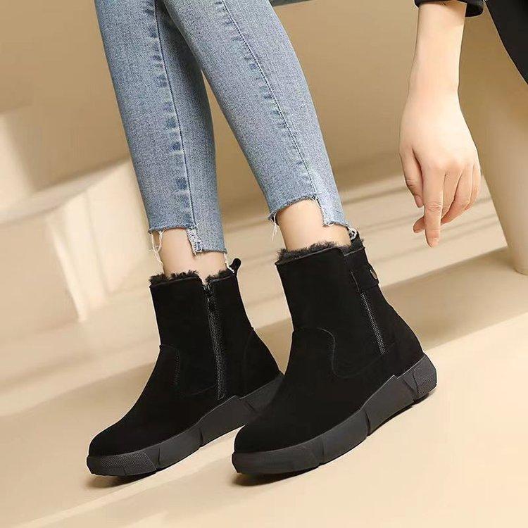 Snow Boots Women's Fur Integrated Winter New Retro Suede Flat Heel Thick Sole Warm Short Boots Cotton Shoes Women