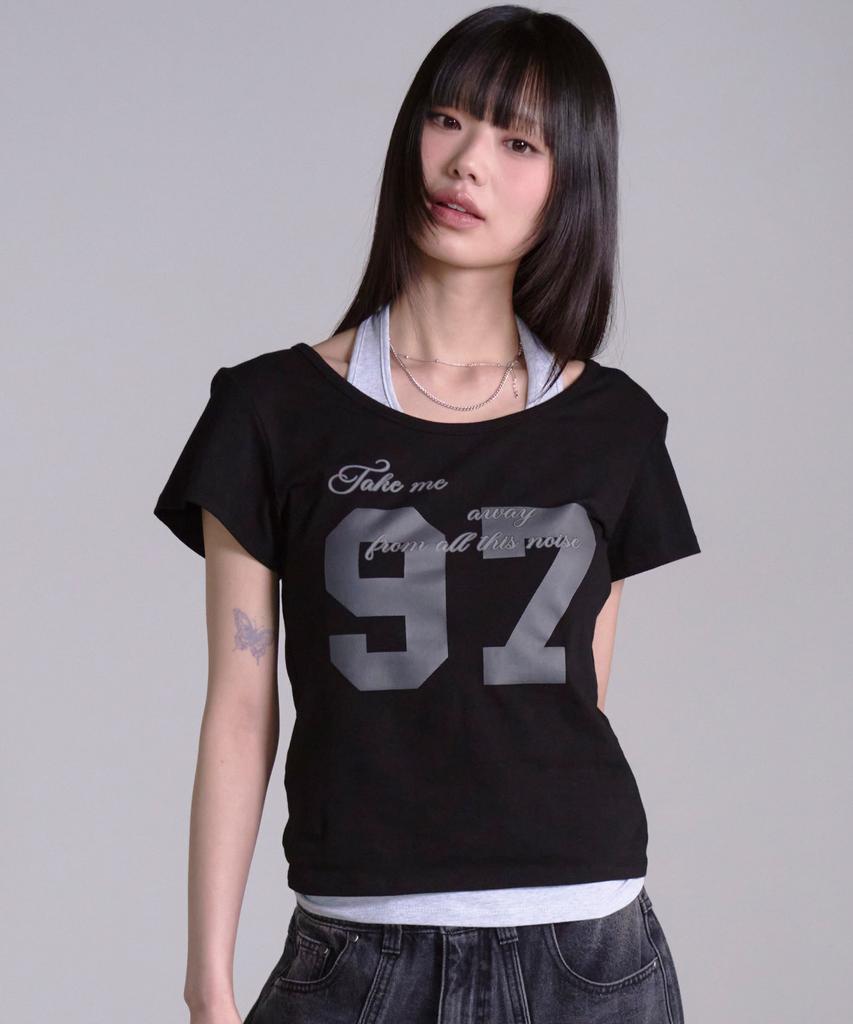 PRENDA 97 Curved Layered Graphic Top Black
