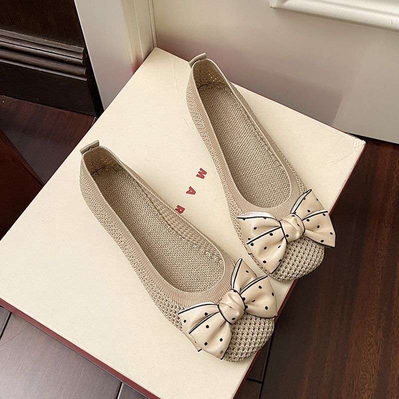 

Женская обувь больших размеров 2025 одинарная обувь бант квадратный носок новая с мелким вырезом плоская подошва женская мягкая подошва универсальная фея Дуду 40