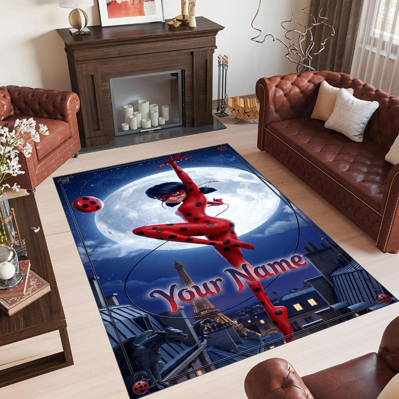 Personalisierter Kristall-Samt-Teppich mit individuellem Namens-Text, Miraculous Ladybug Anti-Rutsch-Teppich für die Heimdekoration