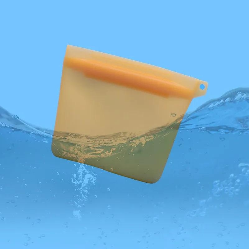 Pet Dog Food Bag Waterproof Pet Outdoor Training Dog Food Bag Cat Silicone Snack Bag Storage Pet Supplies