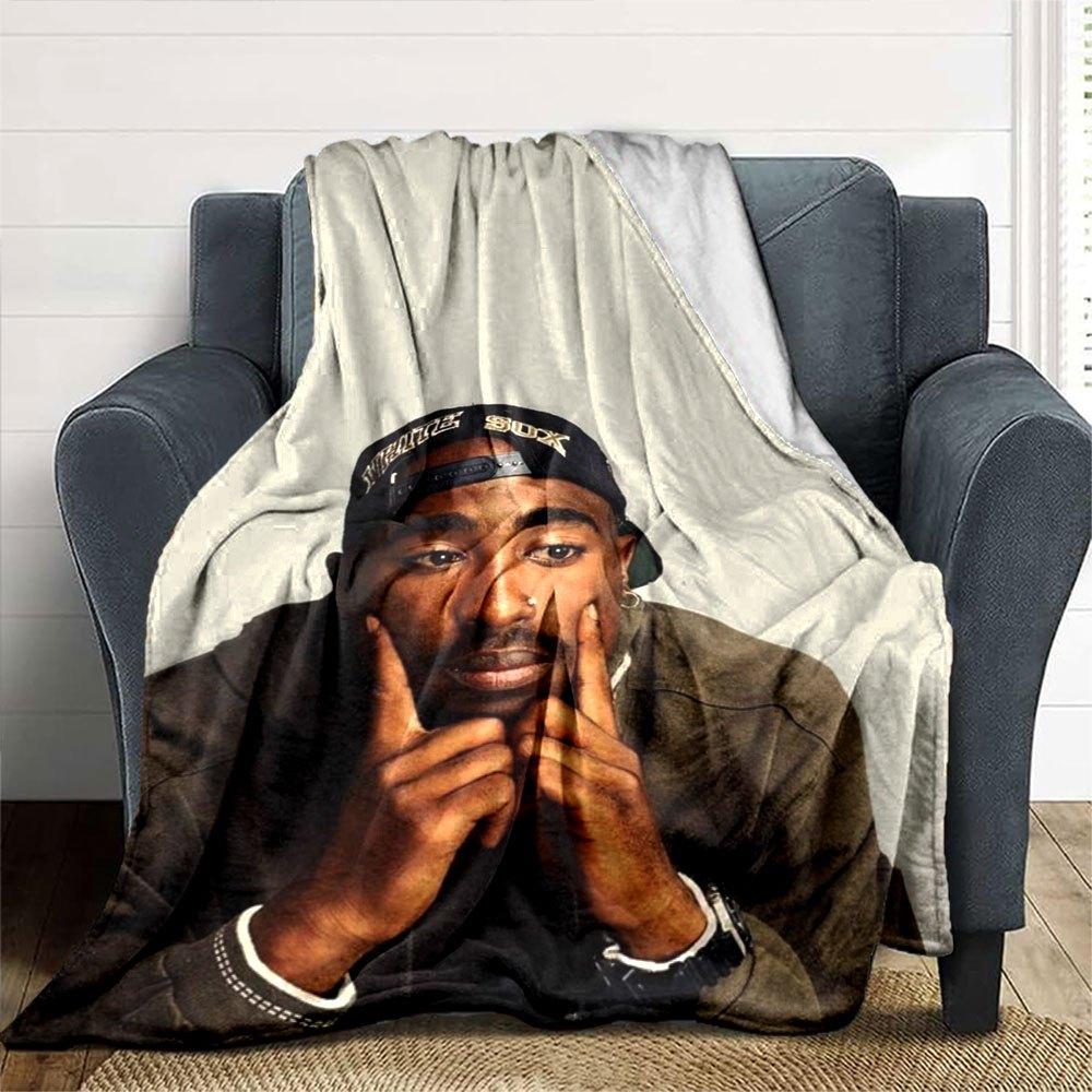 1 Stück 2Pac Hip Hop Decke Weich Leicht Ganzjahres Mehrzweck Überwurf für Sofa, Bett, Büro & Picknicks, Französischer Stil mit Ikonischem Albumcover & Zitaten