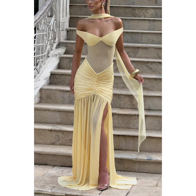 Summer Women's Off-Shoulder Mermaid Gown, Slim Fit Lace Sheer Panel Dress with Asymmetric Hem, Sexy Bodycon Evening Dress for Formal Parties