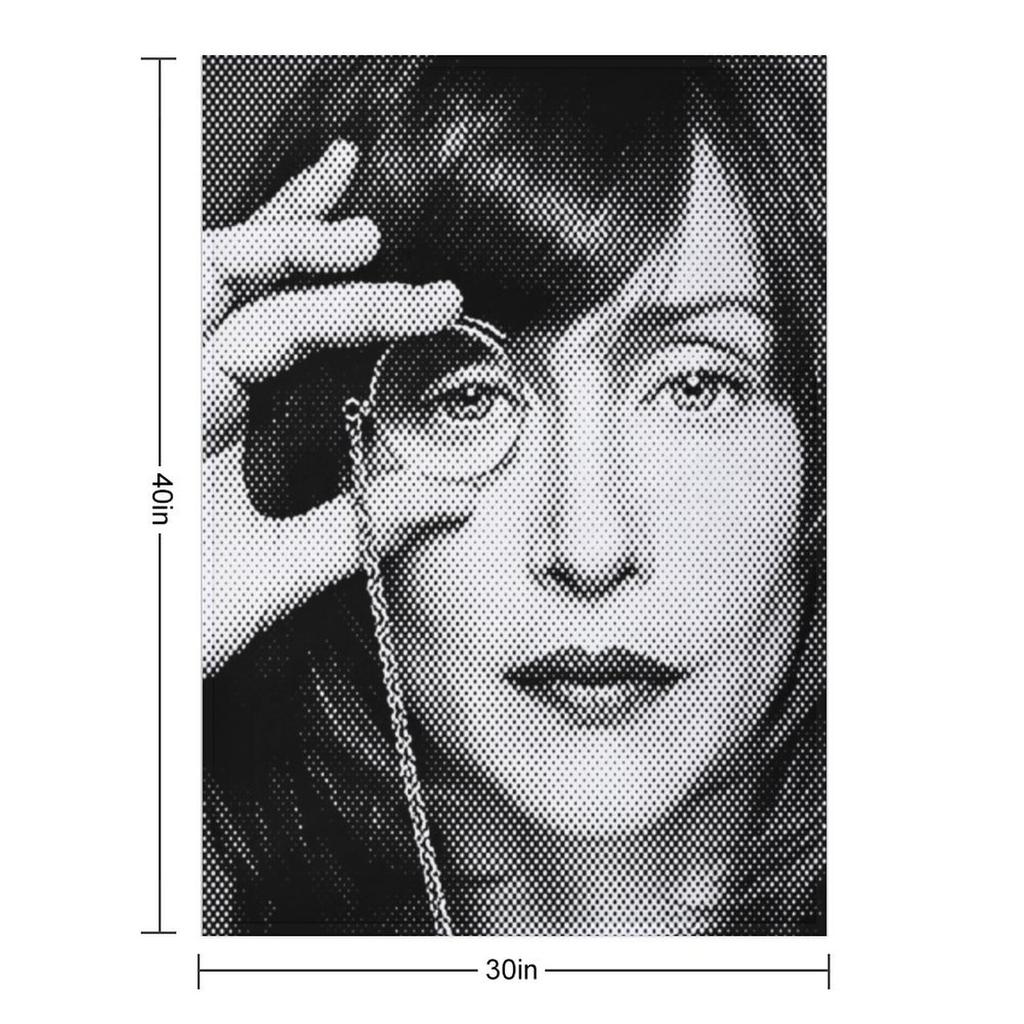 Vera Farmiga Black & White Portrait Made Of Dots Throw Blanket Soft Beds Flannel Fabric Thin Luxury Designer Blankets