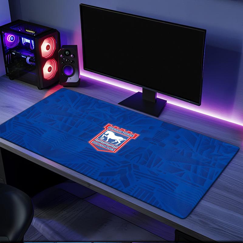Ipswich FC Crest Mouse Pad, Rubber Base, Mouse Pad for Gamers and Office Use, Gaming Desk , Easy To Clean Mat Christmas fan gifts