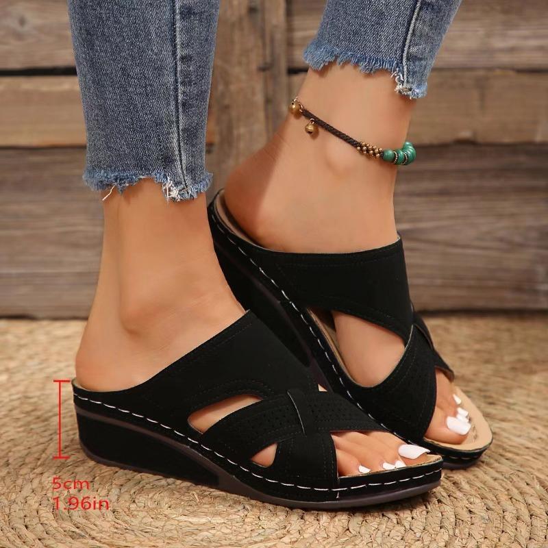 Neue Sommer Damen Übergröße Europäischer Amerikanischer Stil Offene Zehenpartie Cut-Out Slide Sandalen