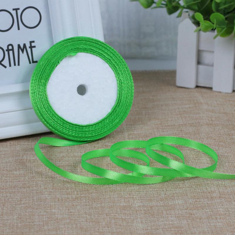 0,6 cm Vit Satinrosband för DIY Tårtdekoration