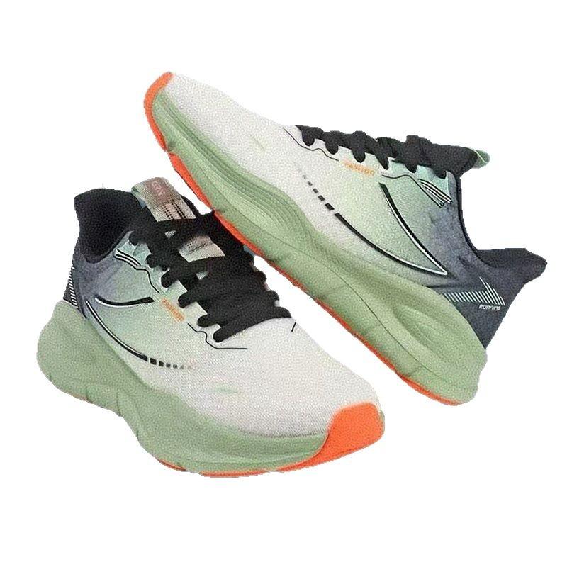 Men's and Women's Same Sports Shoes Casual Shoes Spring Mesh Ultra-light Running Shoes Youth Trend Lightweight Non-slip Soft-soled Shoes