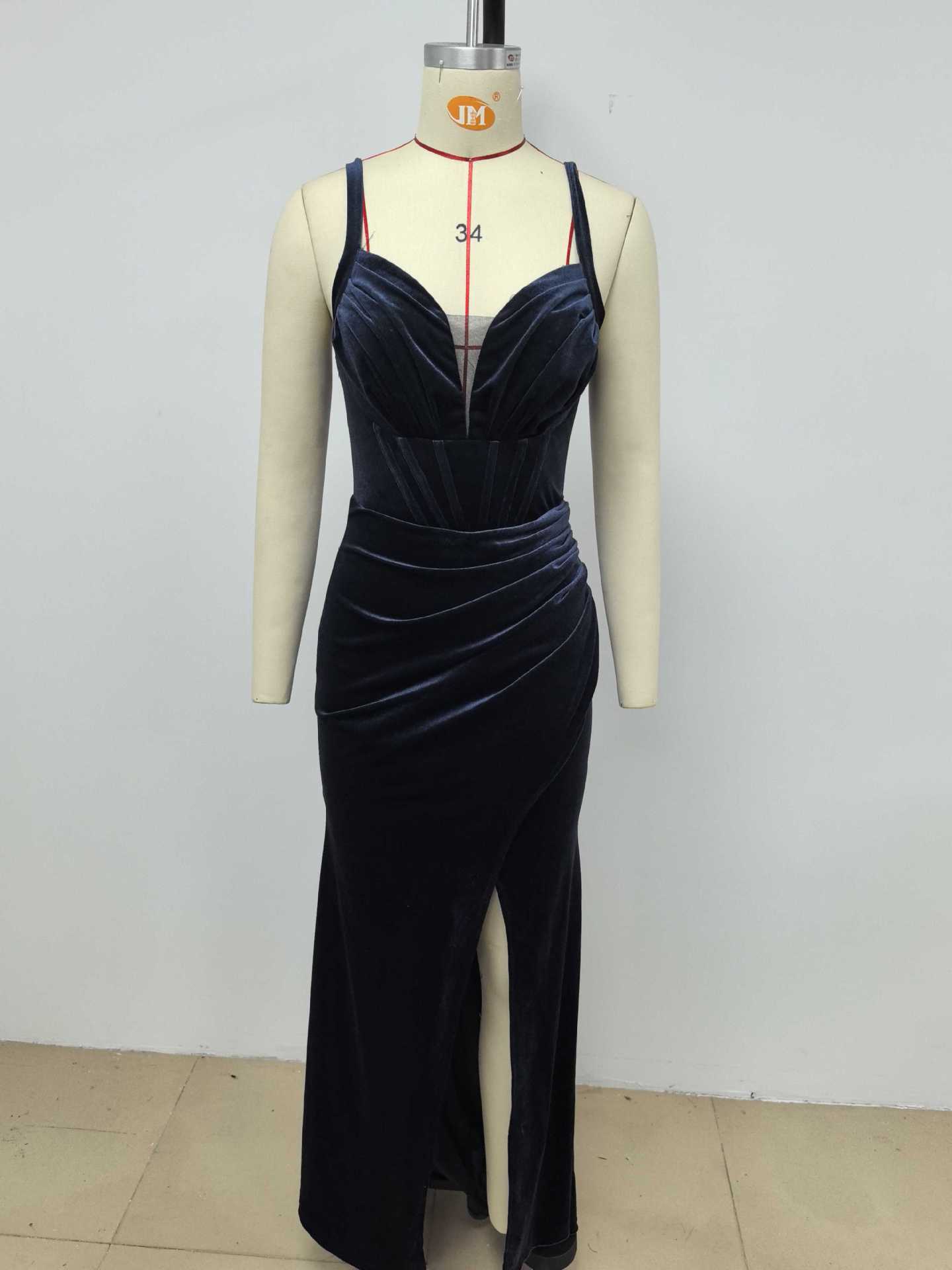 2025 new golden velvet suspender dress temperament celebrity light luxury evening dress 2025 summer sexy and ground dress S
