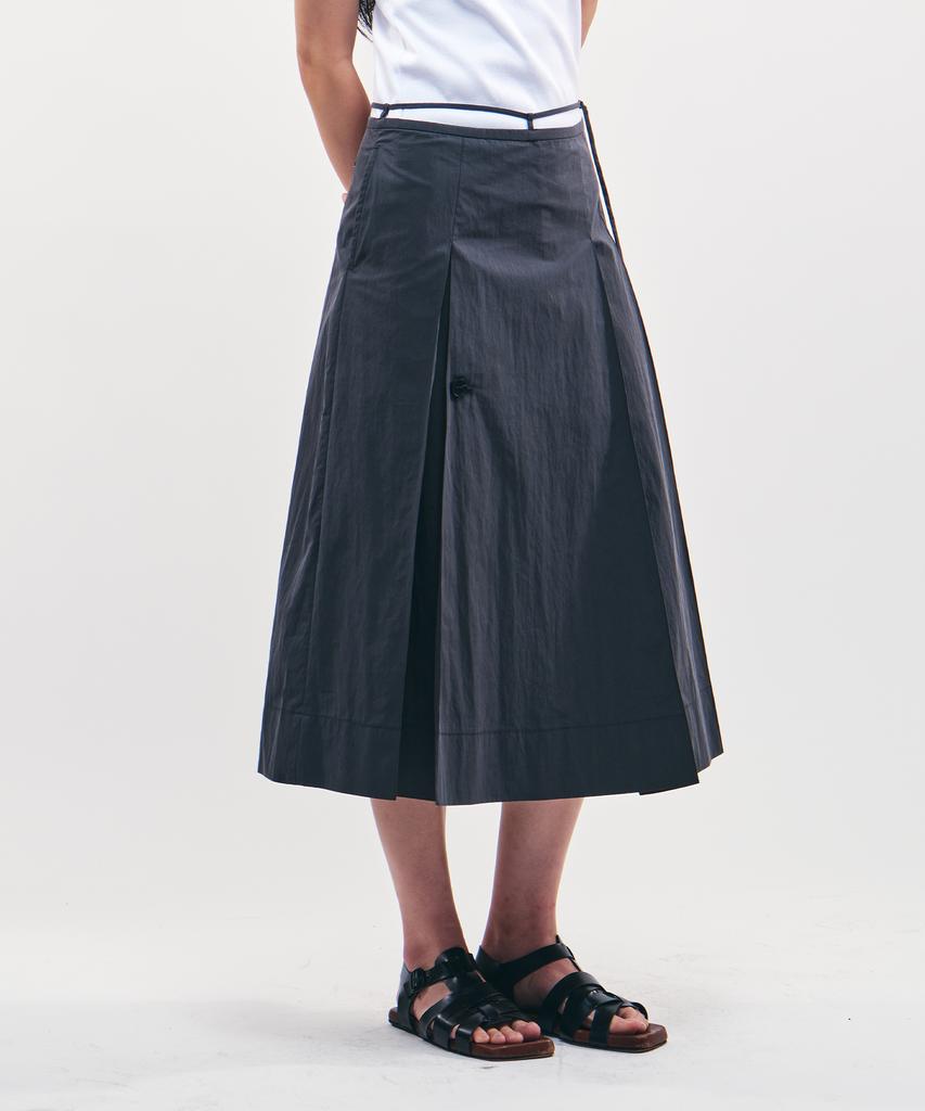City Breeze Cotton Pleated Belted Long Skirt_Charcoal