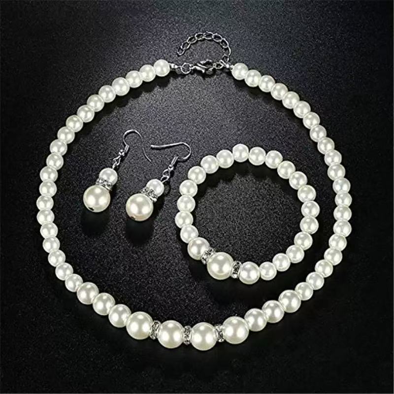 Vintage European Pearl Necklace Set With Geometric Water Drill Pendant For Women Summer