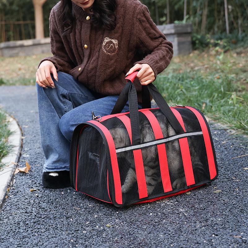 Pet Dog Cat Carrier Bag Portable Mesh Breathable Cat Bags Outdoor Travel Outgoing Transport Bag for Cats Small Dog Pet Handbag