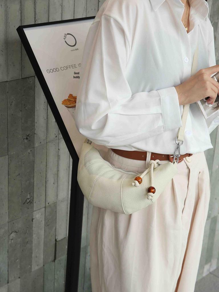 Borsa a Spalla/Crossbody da Donna in Vera Pelle Croissant alla Moda 7786
