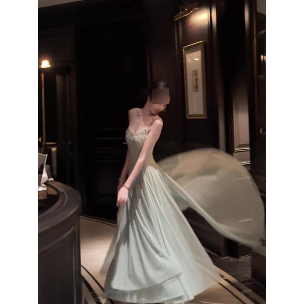 

Платье-сарафан с кристаллами и бриллиантами тяжелой промышленности имеет сетчатое платье для морского отдыха для поклонниц Muse XL- (recommended 110-60kg)