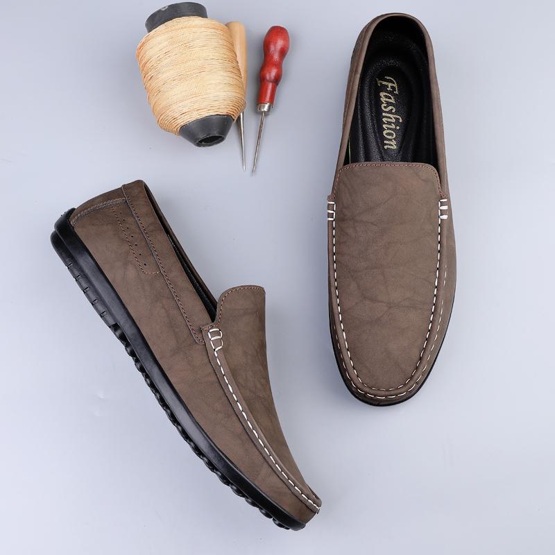 Genuine Leather Mens Loafers Handmade Slip On Footwear Soft Leather Moccasins Ultra-light Male Boat Flats Outdoor Driving Shoes