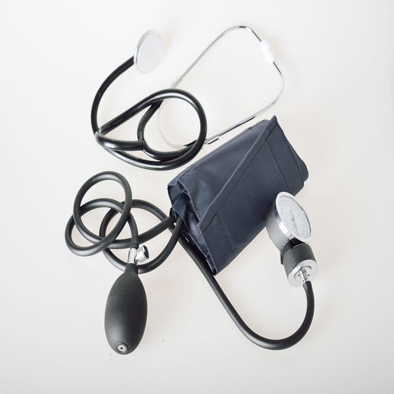 Premium Quality Aneroid Sphygmomanometer Arm Blood Pressure Monitor Kit With Stethoscope
