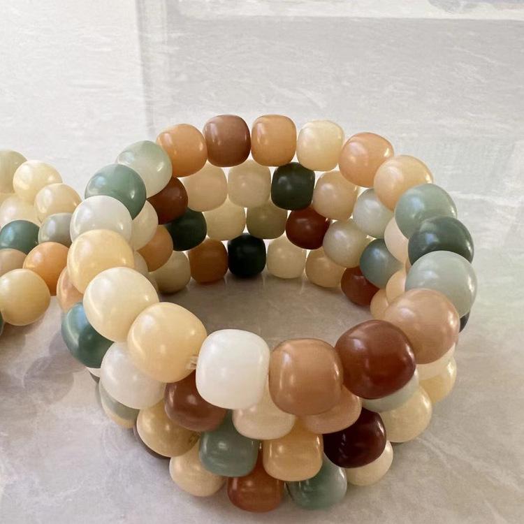 Weathered Buddhist Beads Bracelet with King Kong Knot and Lotus Bodhi Design
