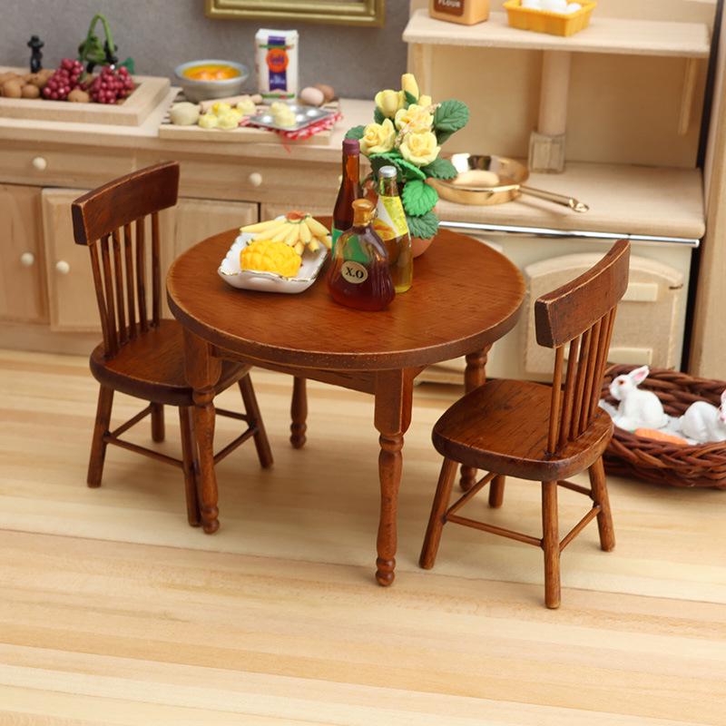 1:12 Dollhouse Miniature Maroon Wooden Table & Chairs Set
