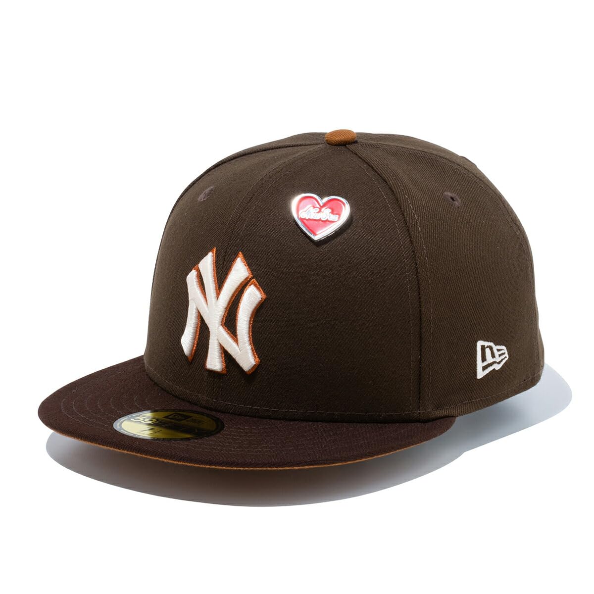 

Кепка 59FIFTY NBA Valentine NY Walnut 7 5950 NEYYAN HAP VAL DAY WAL [New Era] 5/8