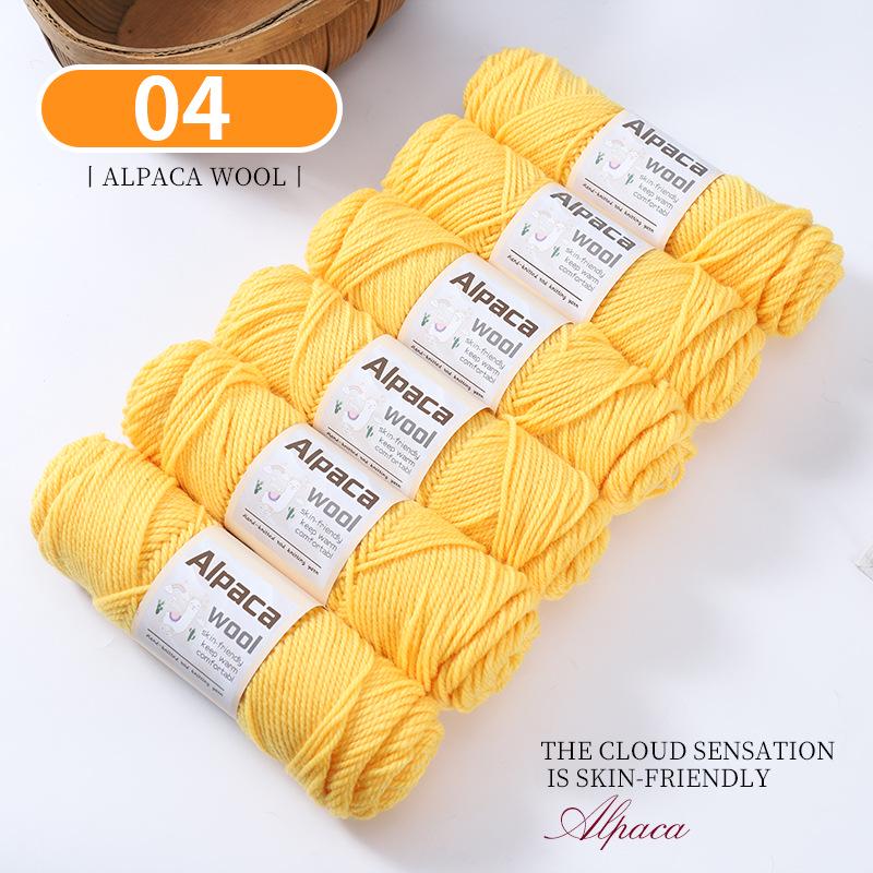 Alpaca Wool Medium Thick Yarn Ball for Hand-Knitted Cardigans, DIY Scarves, and Sweaters