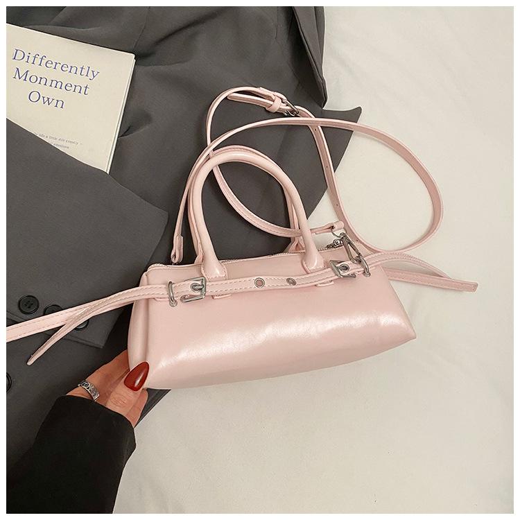 

Silver ballet Boston bag 2025 spring new women s bag fashion trendy shoulder bag Korean diagonal span pillow bag