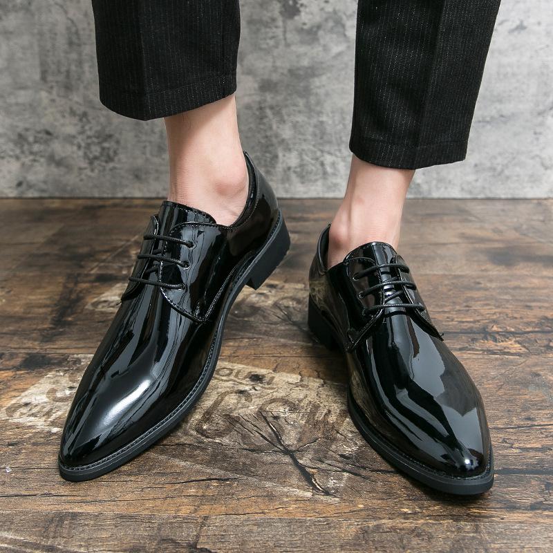 Men's casual large size 38-48 gradual change color fashion personality pointed glossy business dress lace-up leather shoes