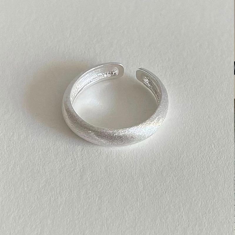 925 Sterling Silver Retro Plain Silver Ring for Women Does Not Fade, Light Luxury, High-end Sense, Versatile Opening Fashion Personality Ring