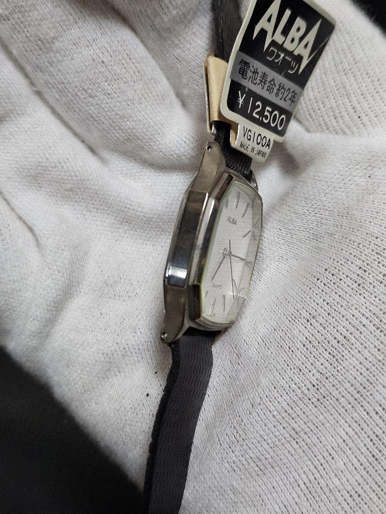 [USED] SEIKO ALBA Quartz Wristwatch with Price Tag