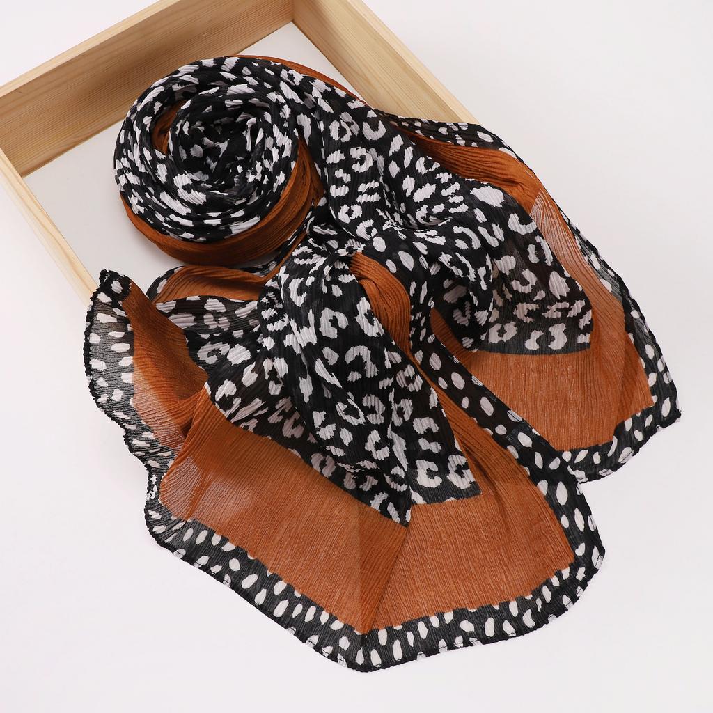 New Soft Pleated Cotton Scarf Leopard Print Hijab Islamic Solid Headscarf Crinkle Hijab Foulard Femme Musulman Wrap Bandana