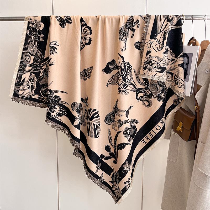 Fashion Versatile Women'S Imitation Cashmere Warm Scarf Wind Grotesque Plant Print Square Scarf Shawl