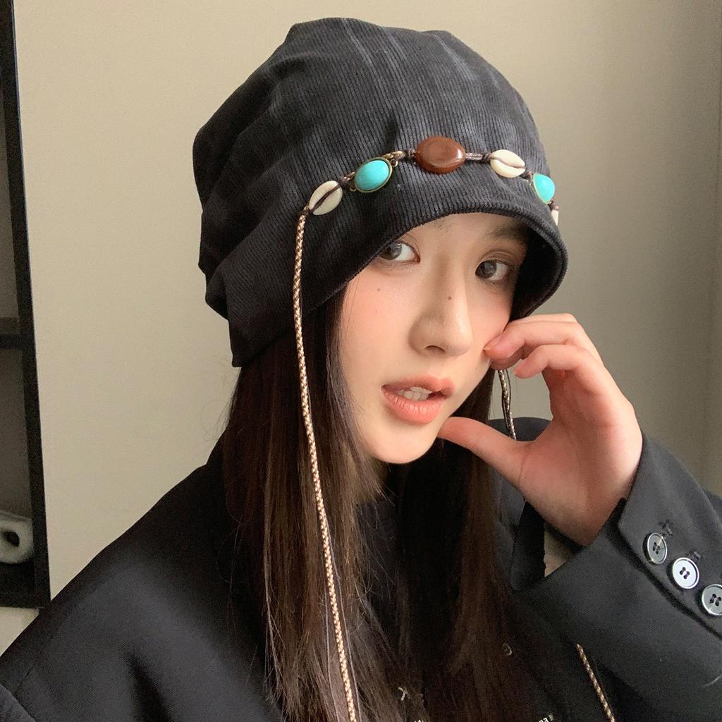 Autumn and winter retro big head circumference shows small and versatile face, warm and stacked hat woman