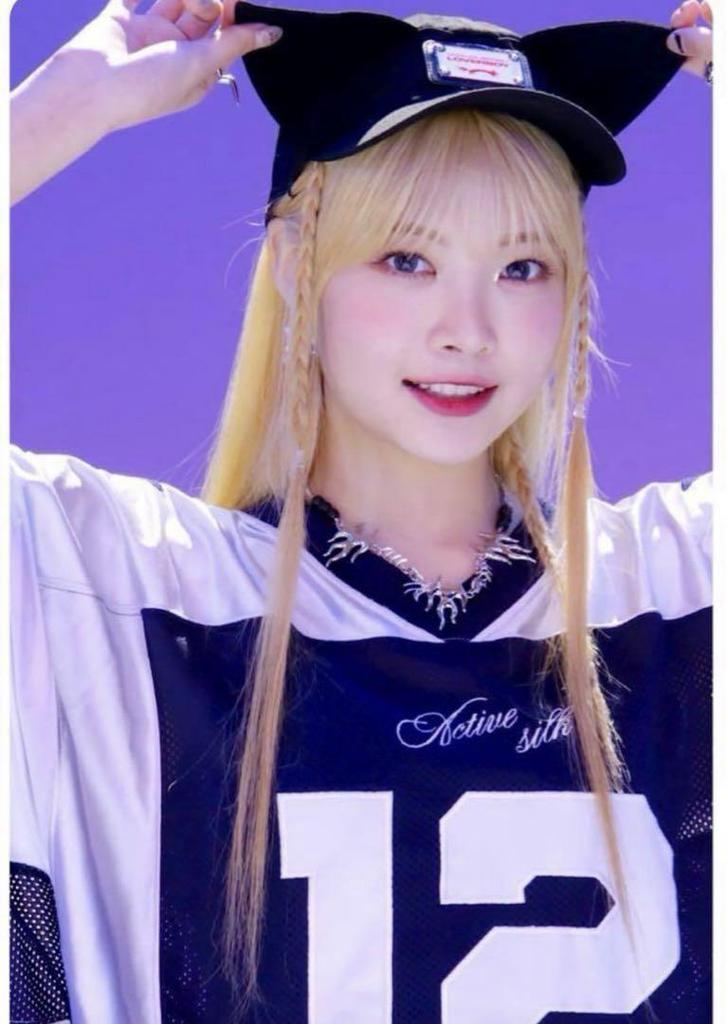 [USED] Uniform T-shirt Unche Number Brokecore Y2K Korea Worn by Lucera