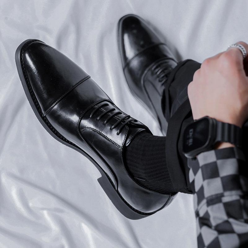 Men'S Classic Retro Oxfords Shoes Lace-Up Mens Business Dress Office Leather Shoes Men Fashion Wedding Party Flats New Arrive