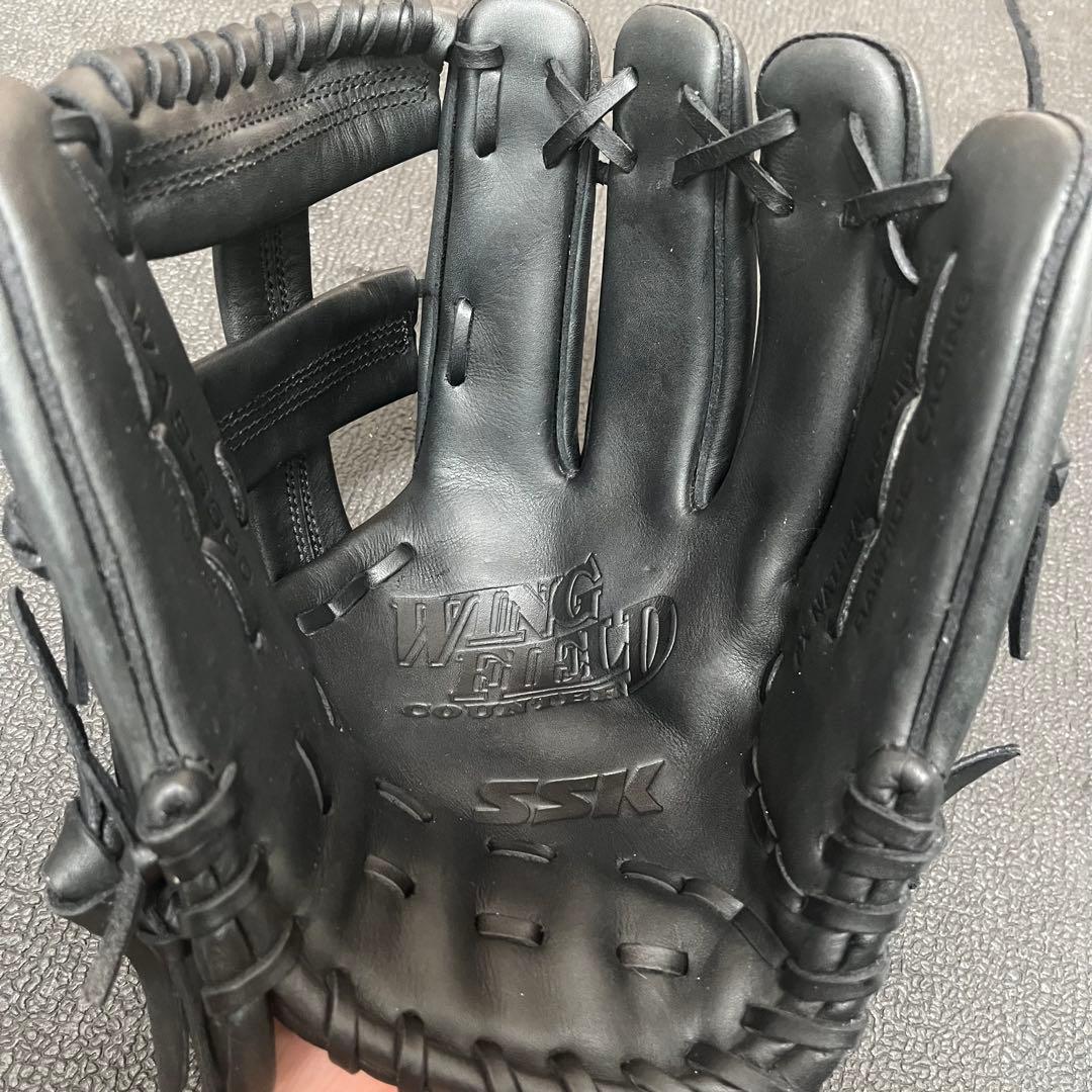 Used SSK adult soft type hard type unknown gloves in good condition can be molded because they are hard 177