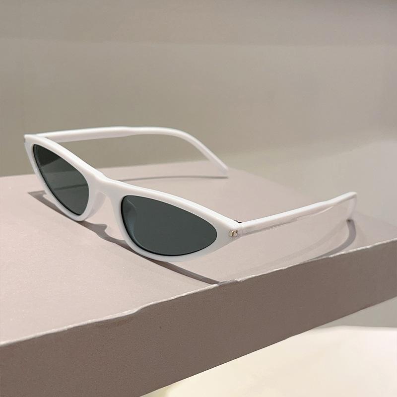 Vintage Triangle Cat Eye Sunglasses Women Men Luxury Designer Sun Glasses Punk Hip Hop UV400 Protection